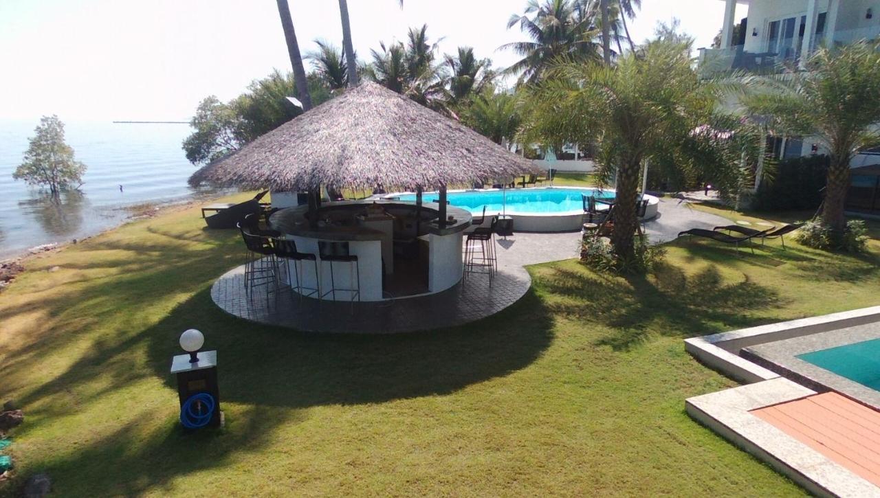 Ganze Villa Beachfront-Pool-Villa-Apartment Koh Chang Exterior foto