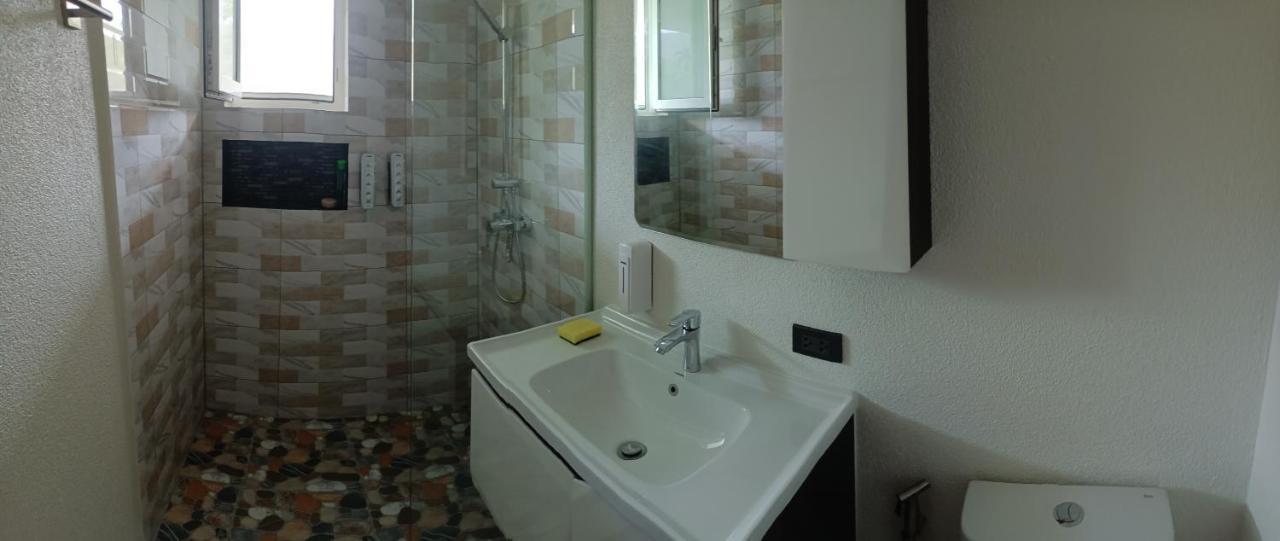 Ganze Villa Beachfront-Pool-Villa-Apartment Koh Chang Exterior foto